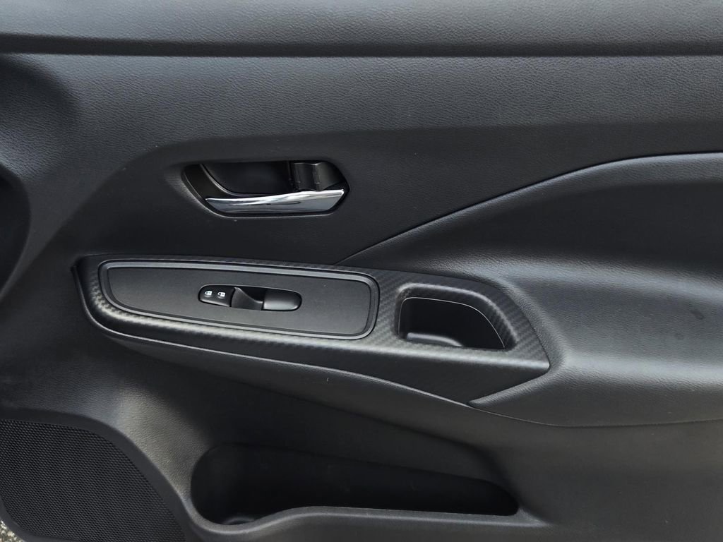 Used 2024 Nissan Versa SV w/ Trunk Package FWD image 8