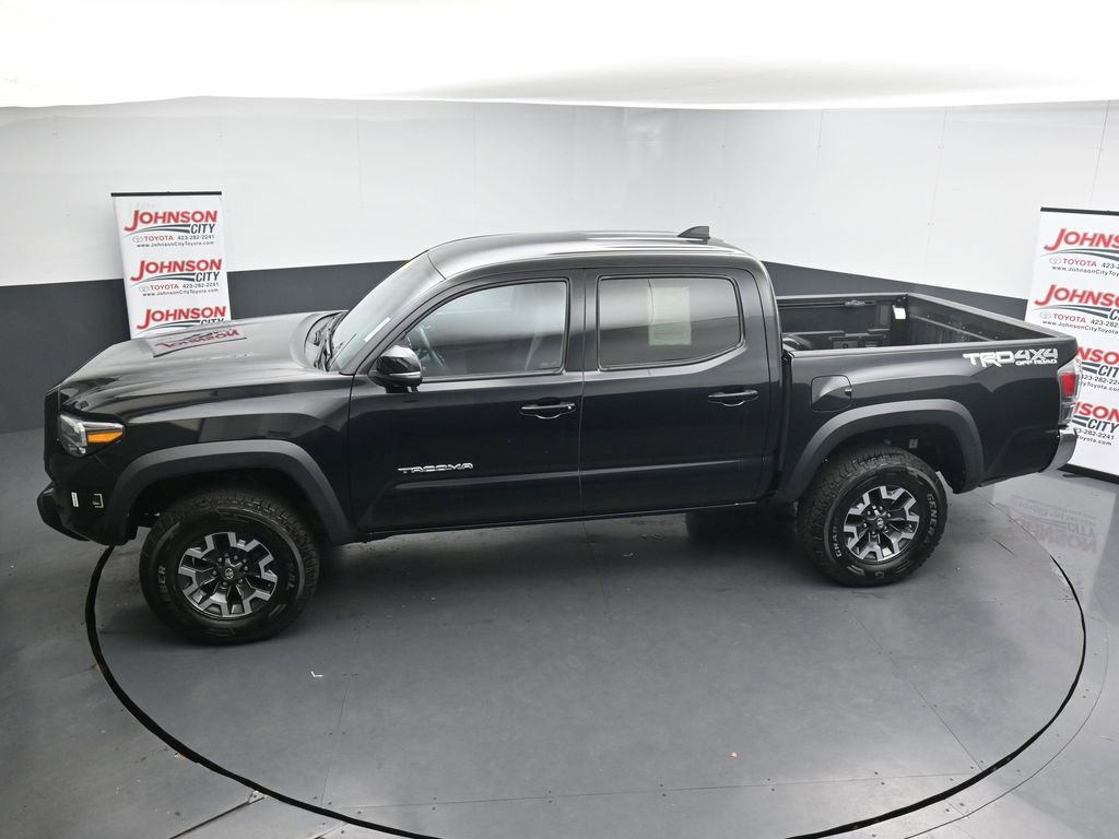 Used 2020 Toyota Tacoma TRD Off-Road AWD/4WD image 27