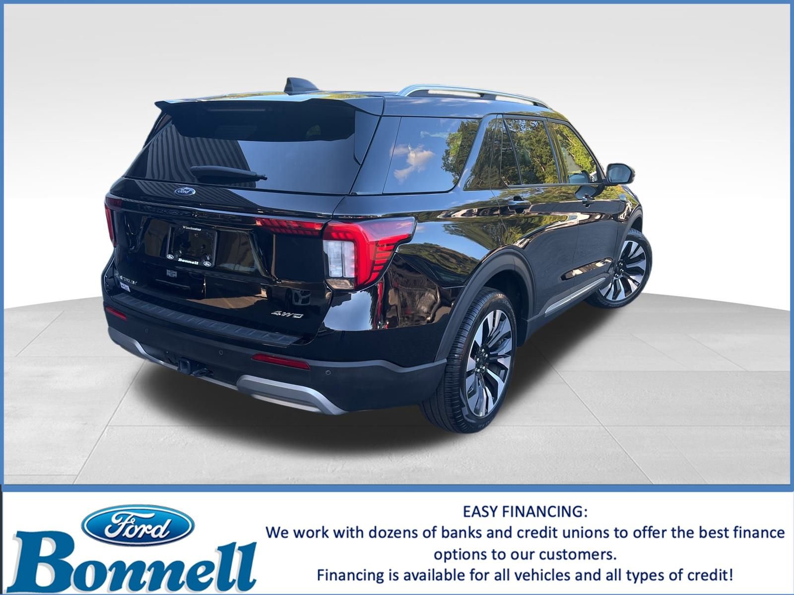 Used 2025 Ford Explorer Platinum w/ LUX Leather Package image 4