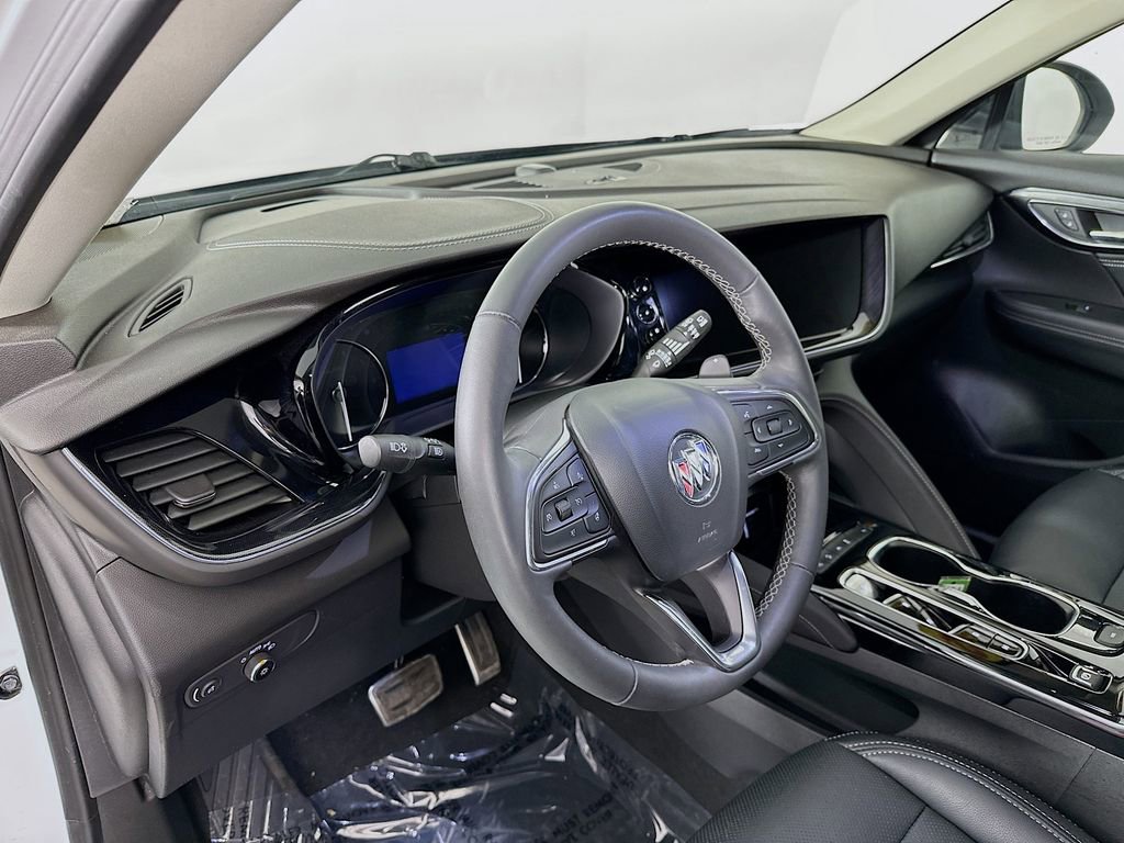 Used 2023 Buick Envision Preferred w/ Sport Touring Package image 15