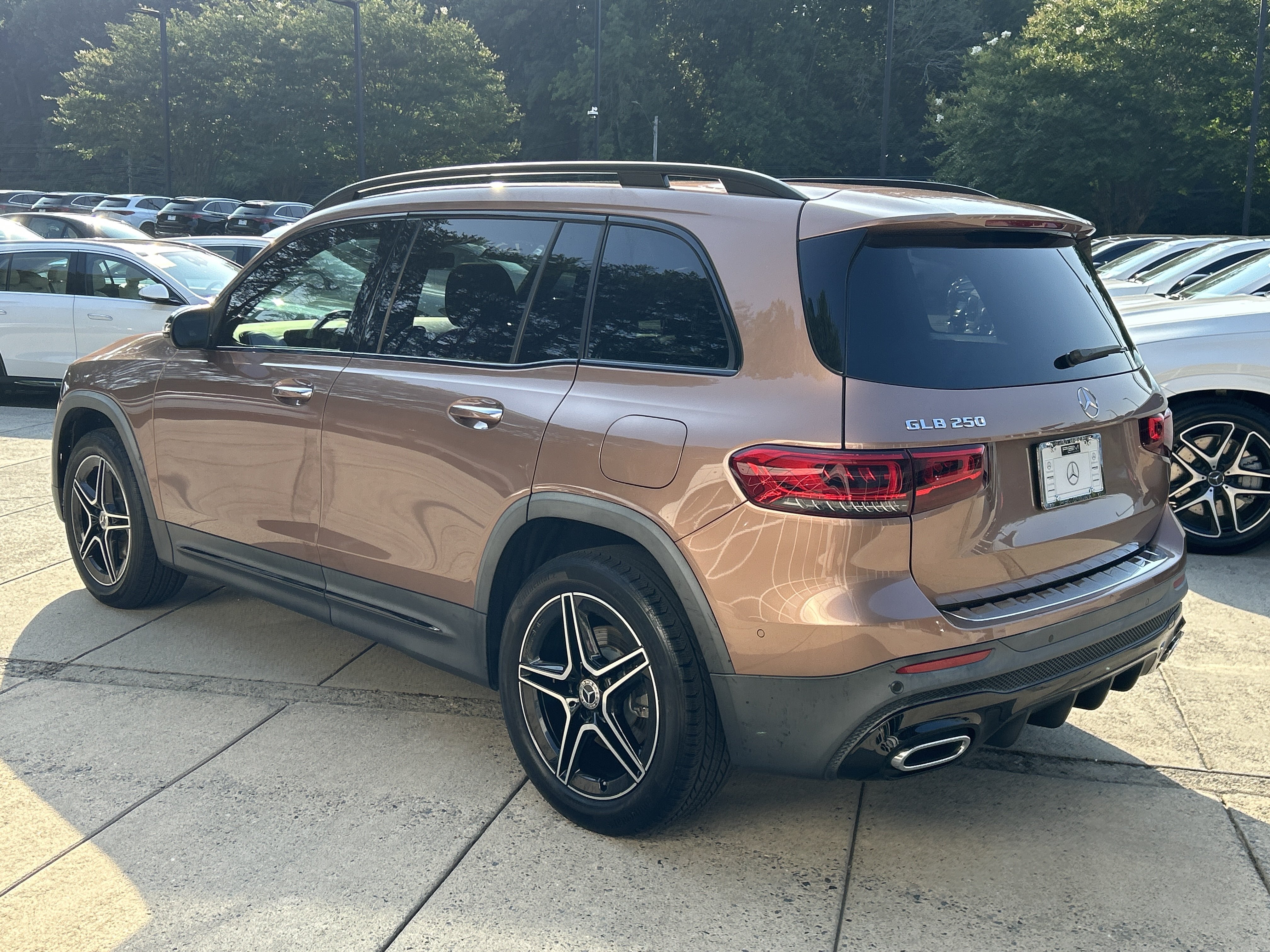 Certified 2023 Mercedes-Benz GLB 250 image 12