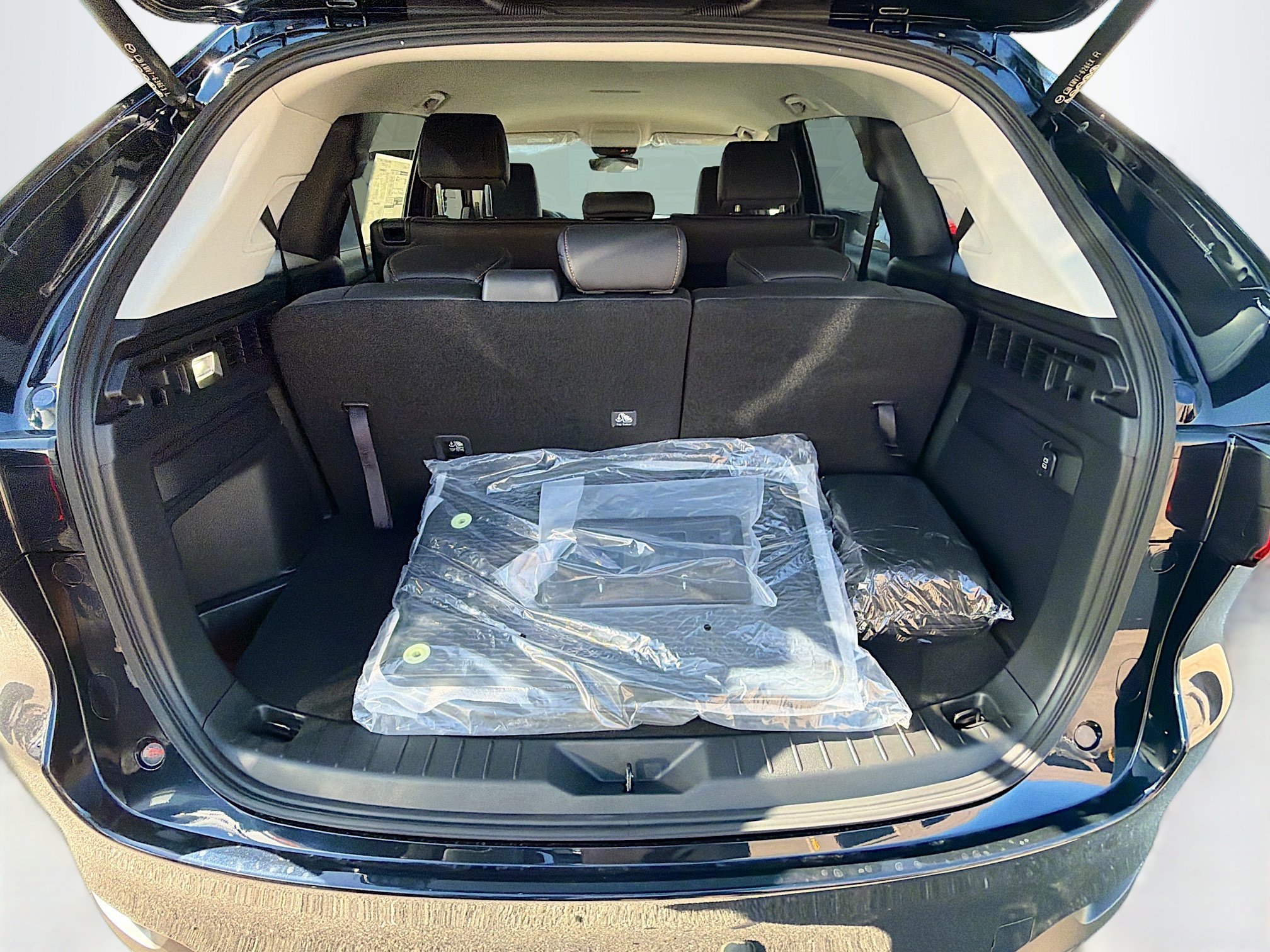 New 2026 MAZDA CX-90 3.3 Turbo w/ Select Package AWD/4WD image 13