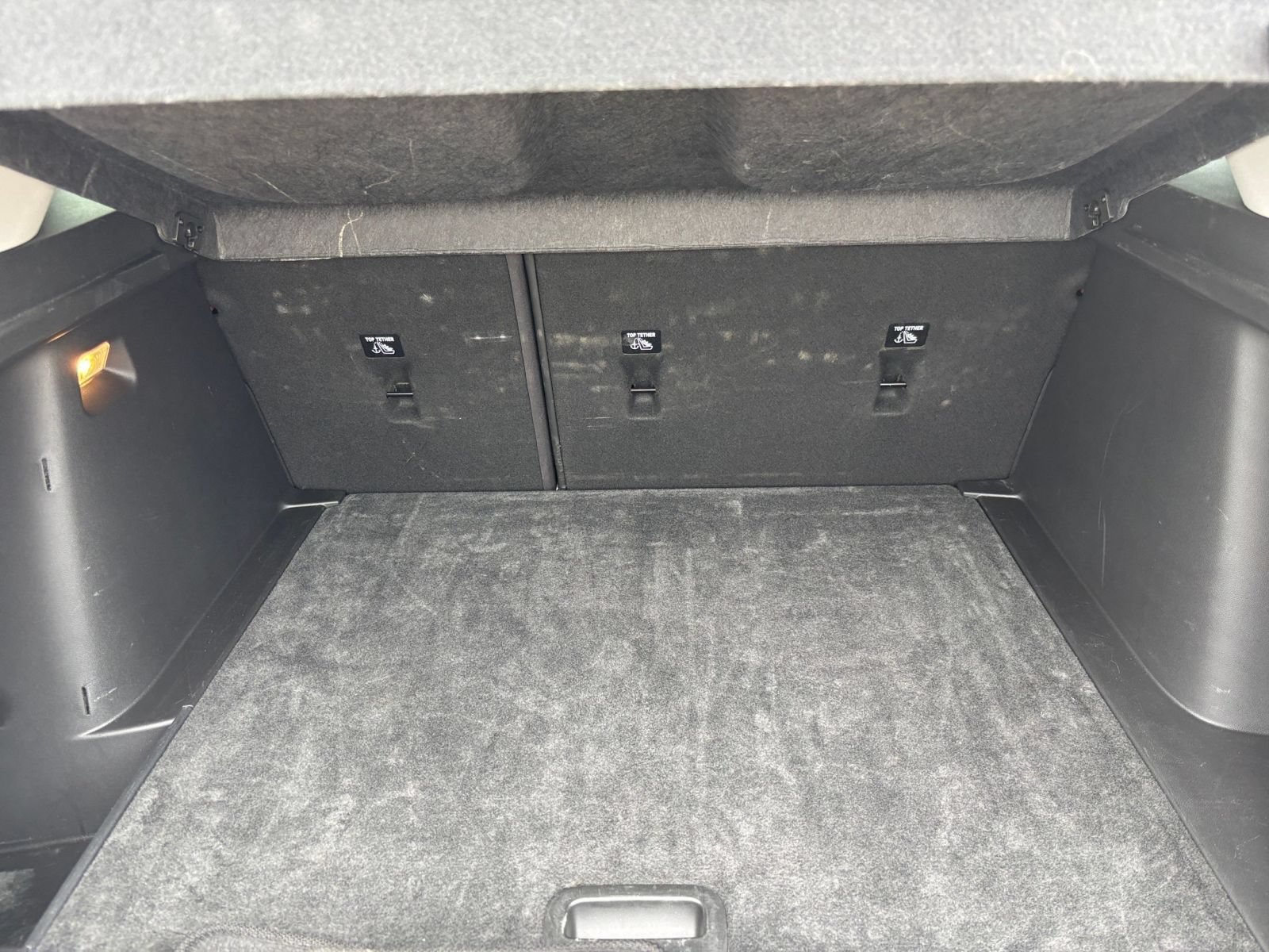Used 2025 Chevrolet Trax LT FWD image 29