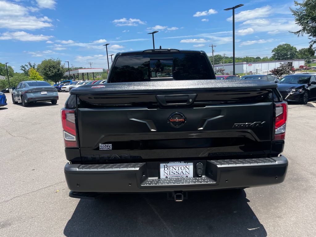 Used 2022 Nissan Titan PRO-4X w/ Pro-4x Convenience Package AWD/4WD image 6