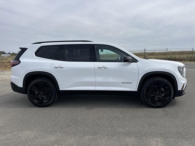 New 2026 GMC Acadia Elevation image 3