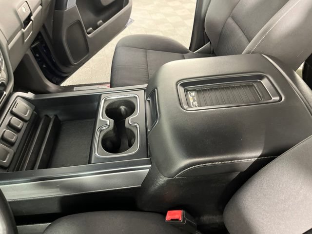 Used 2017 Chevrolet Silverado 1500 LT w/ All Star Edition AWD/4WD image 28