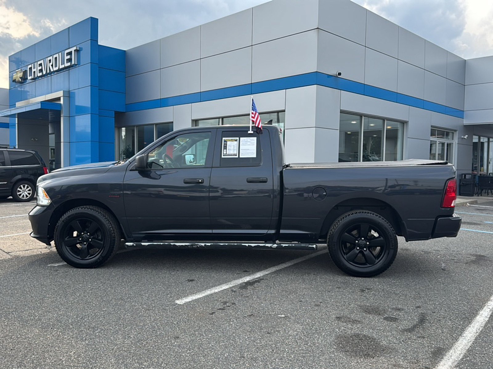 Used 2019 RAM 1500 Express w/ Express Value Package AWD/4WD image 8