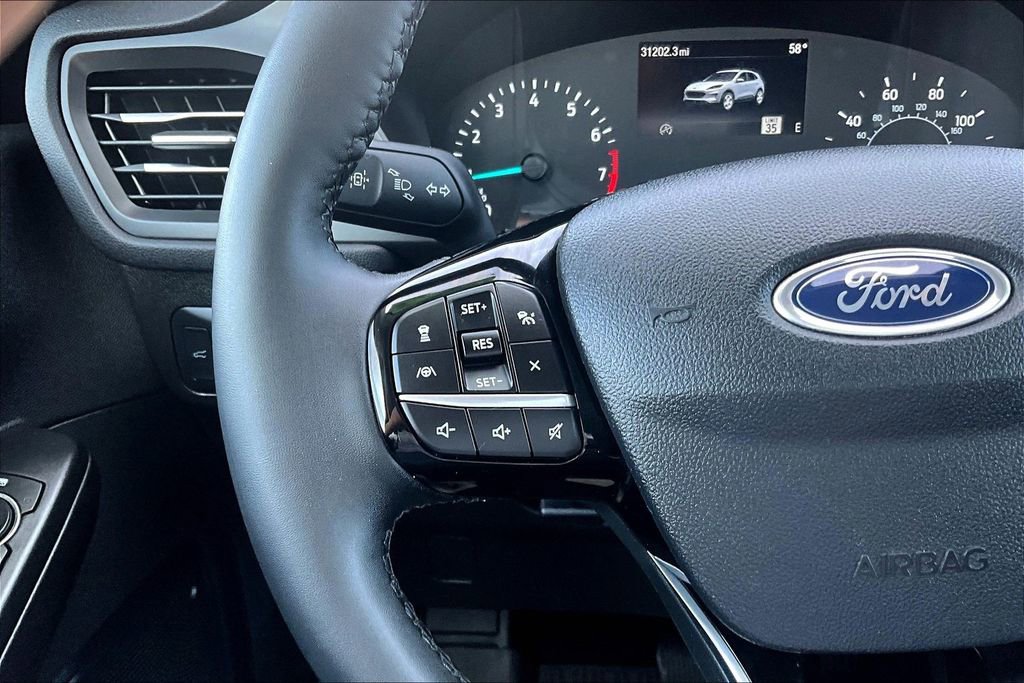 Used 2022 Ford Escape SEL AWD/4WD image 18