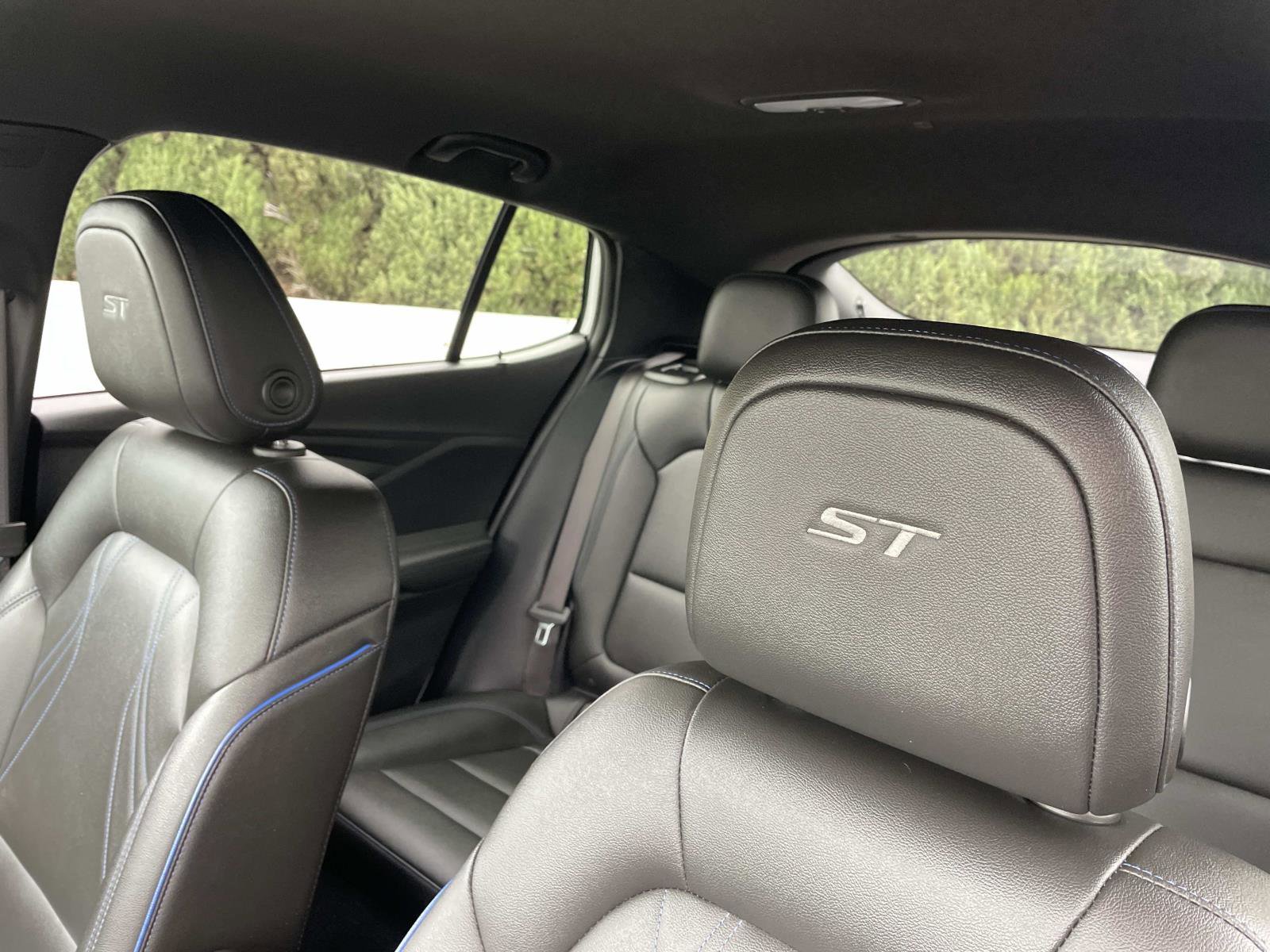 Used 2025 Buick Envista Sport Touring image 22