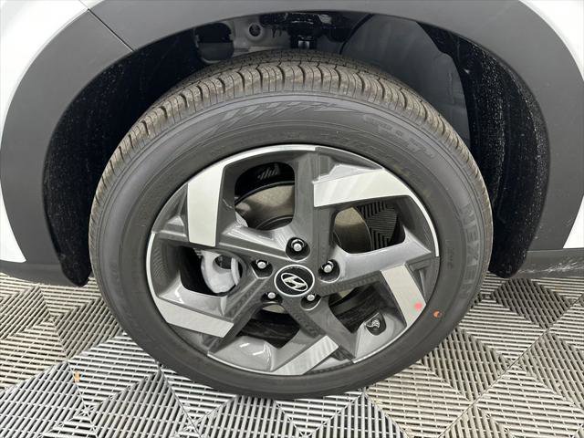 New 2026 Hyundai Venue SEL image 11
