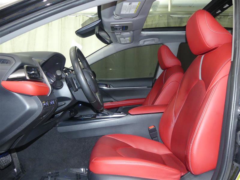 Used 2019 Toyota Camry XSE FWD image 24