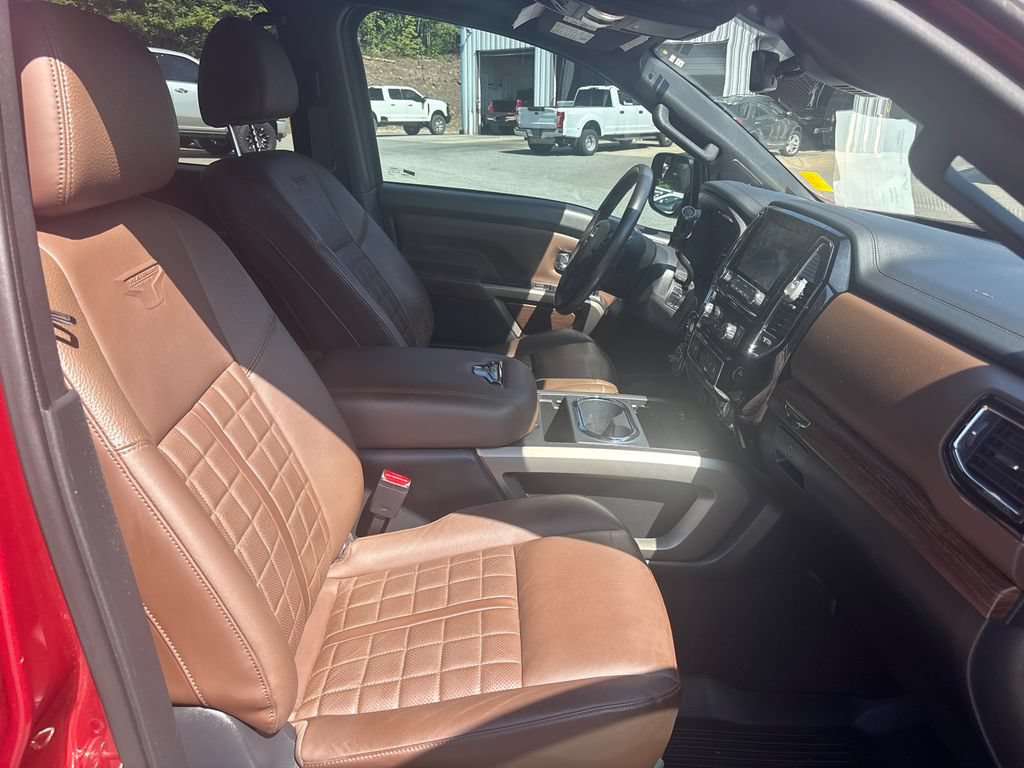 Used 2023 Nissan Titan Platinum Reserve w/ Moonroof Package AWD/4WD image 12