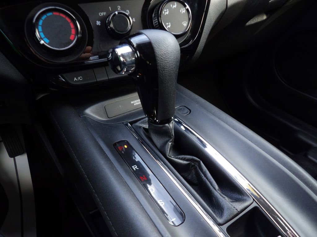 Used 2021 Honda HR-V LX image 19