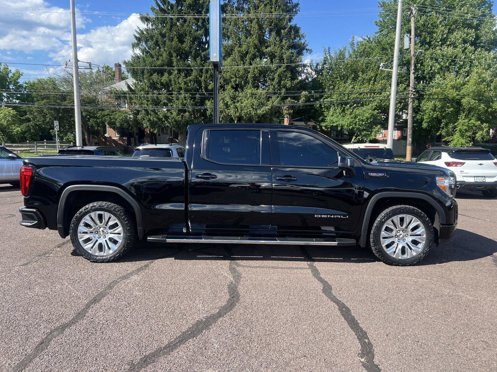 Used 2020 GMC Sierra 1500 Denali w/ Denali Premium Package AWD/4WD image 8