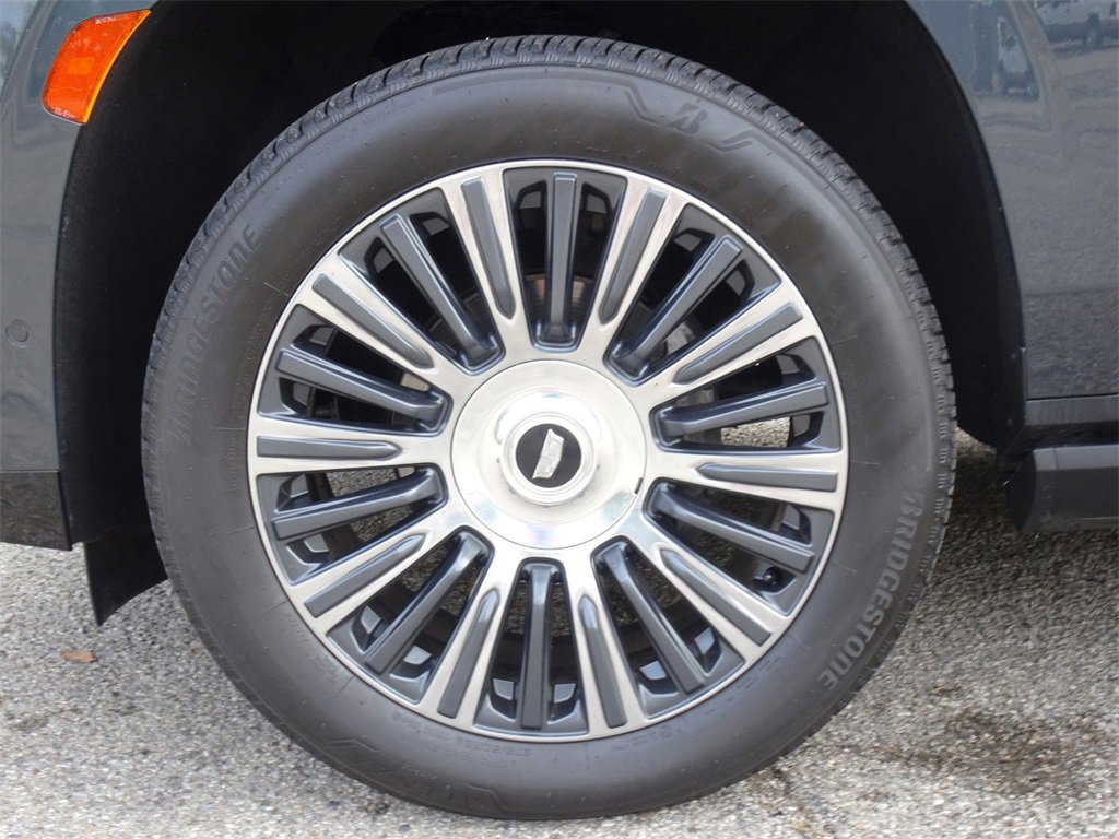 Used 2022 Cadillac Escalade ESV Premium Luxury Platinum w/ LPO, Floor Liner Package image 27