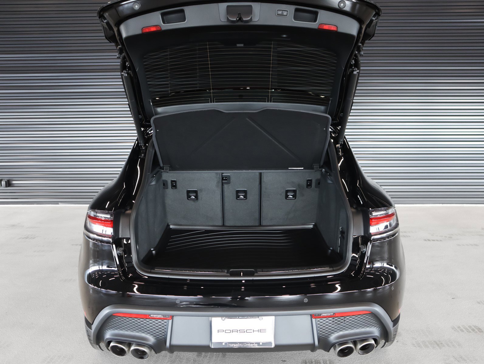 New 2026 Porsche Macan S image 27
