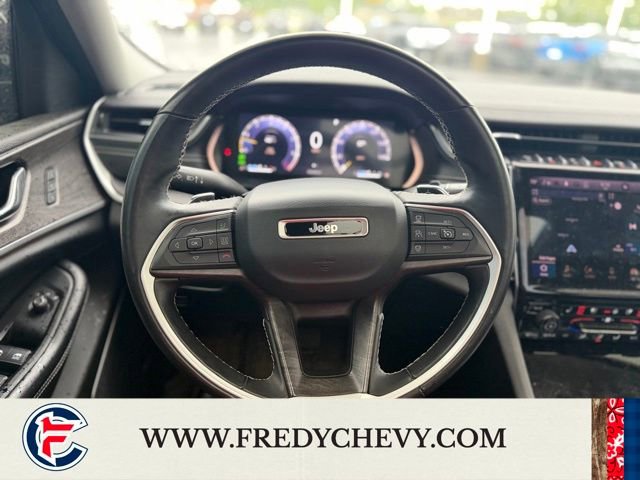 Used 2021 Jeep Grand Cherokee L Limited w/ Luxury Tech Group II AWD/4WD image 13