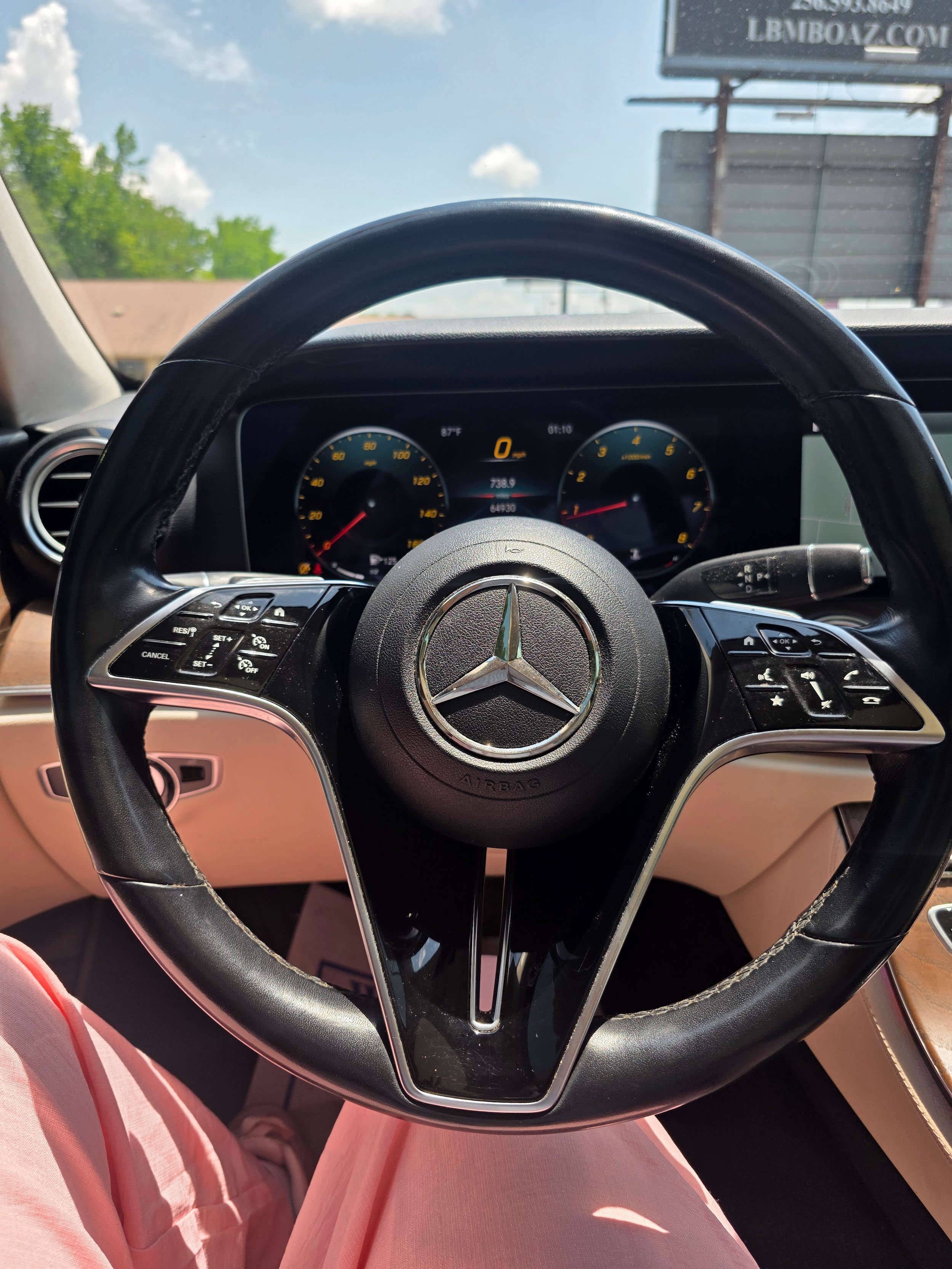 Used 2022 Mercedes-Benz E 350 4MATIC Sedan image 9