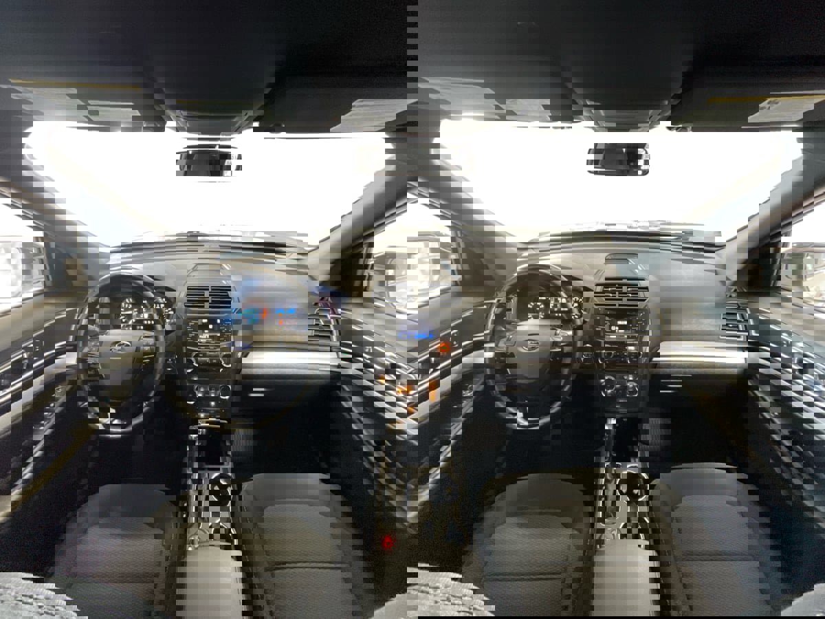 Used 2017 Ford Explorer XLT AWD/4WD image 16