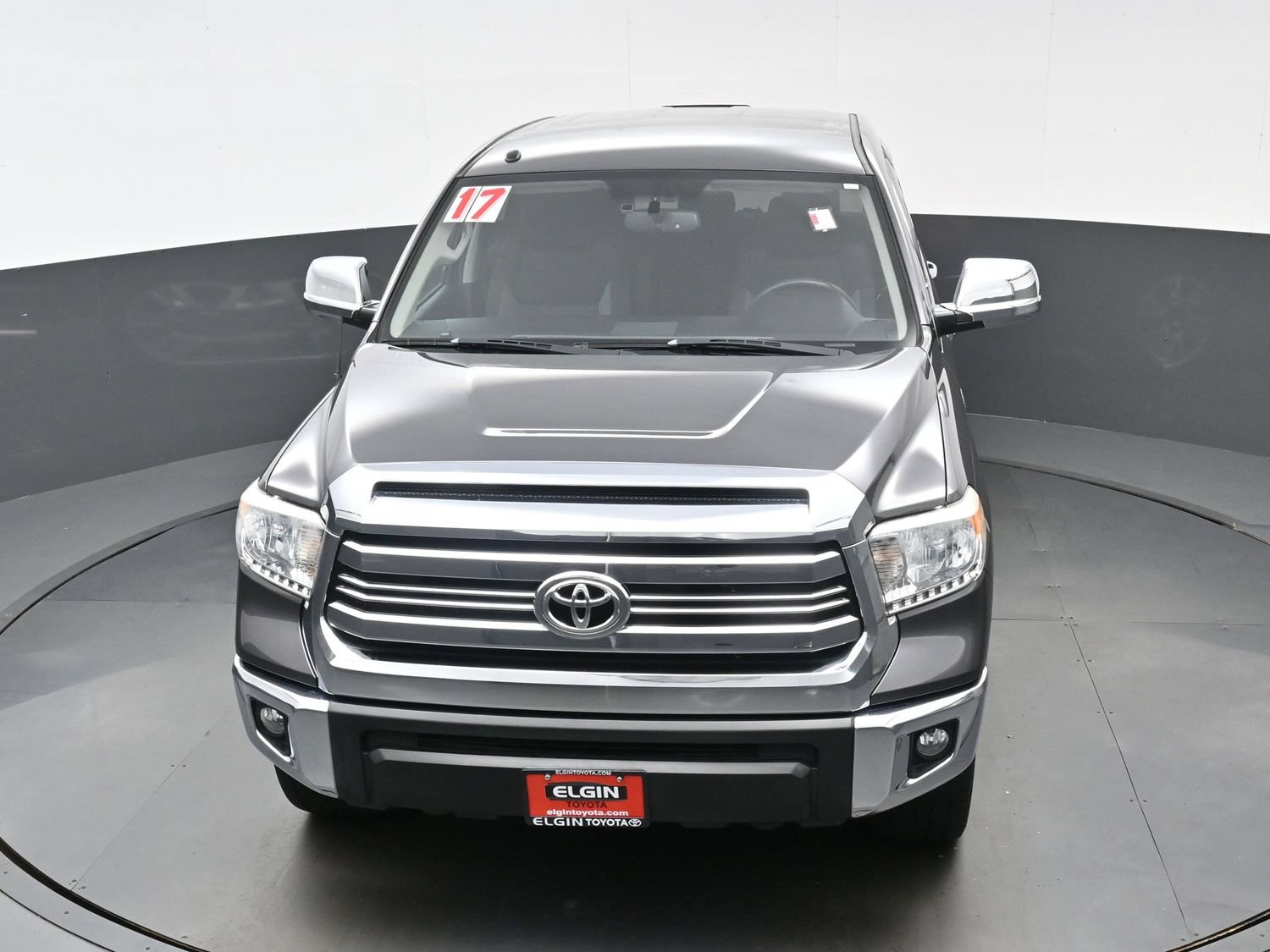 Used 2017 Toyota Tundra SR5 w/ SR5 Upgrade Package AWD/4WD image 36