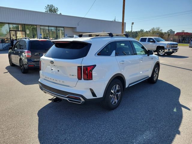 Used 2021 Kia Sorento EX image 2