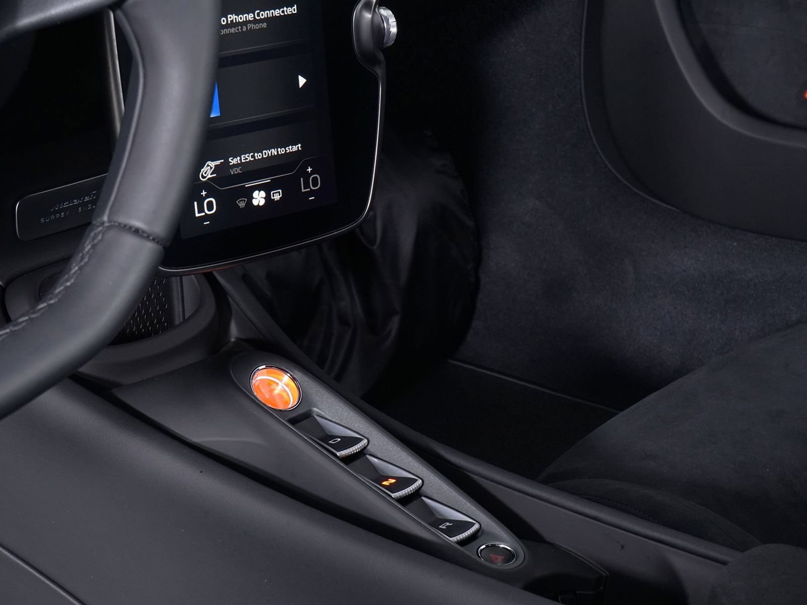 New 2026 McLaren Artura RWD image 28