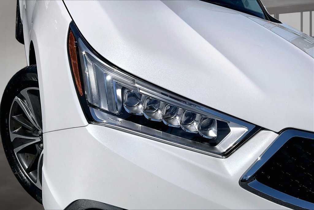 Certified 2020 Acura MDX w/ Technology Package AWD/4WD image 30