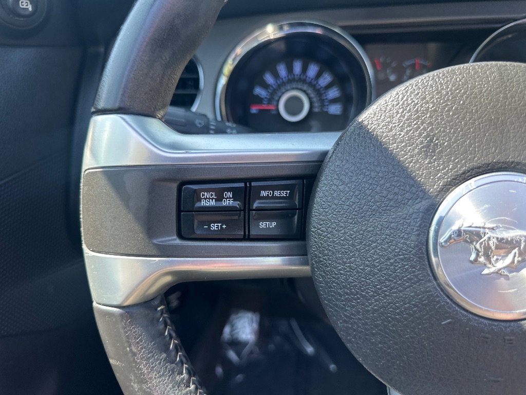 Used 2013 Ford Mustang Convertible image 32