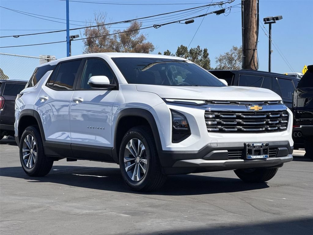 New 2026 Chevrolet Equinox LT AWD/4WD image 3