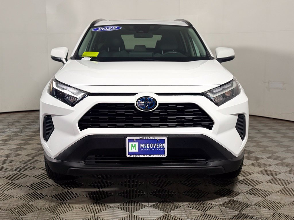 Used 2022 Toyota RAV4 XLE w/ Convenience Package AWD/4WD image 10