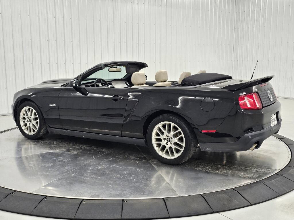 Used 2012 Ford Mustang GT Premium RWD image 11