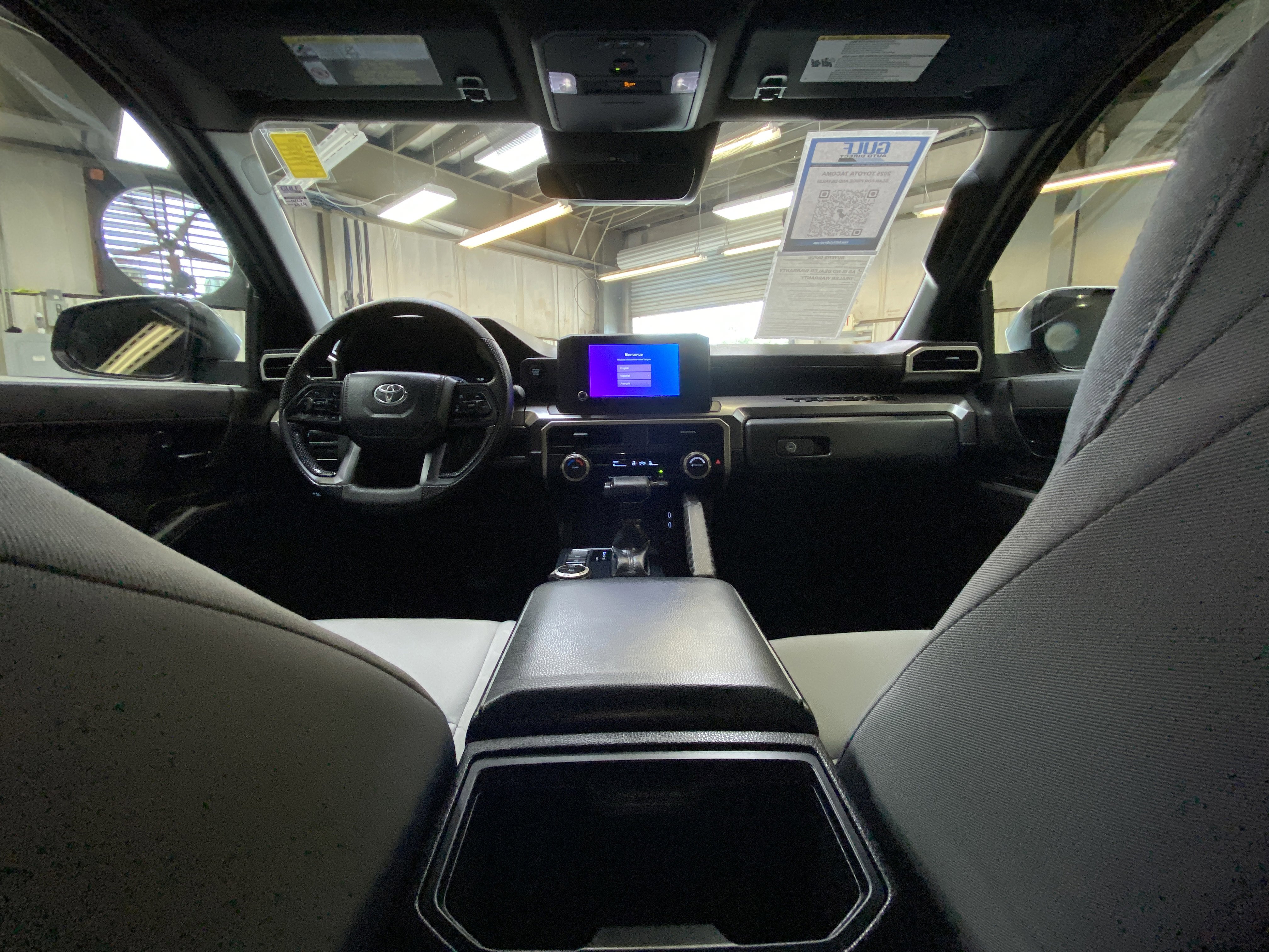 Used 2025 Toyota Tacoma SR5 image 20