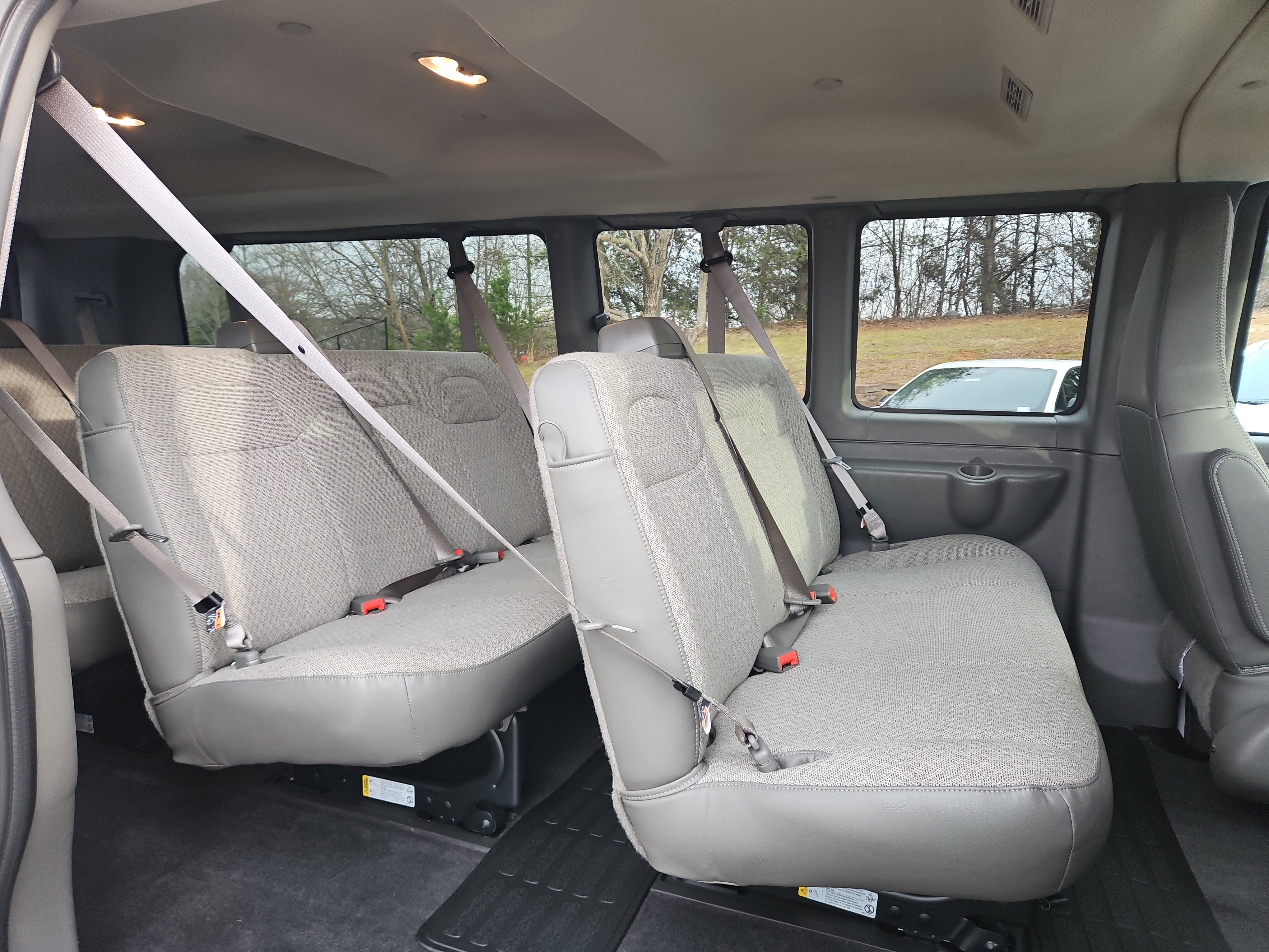 New 2025 Chevrolet Express 3500 LT w/ LT Preferred Equipment Group image 10