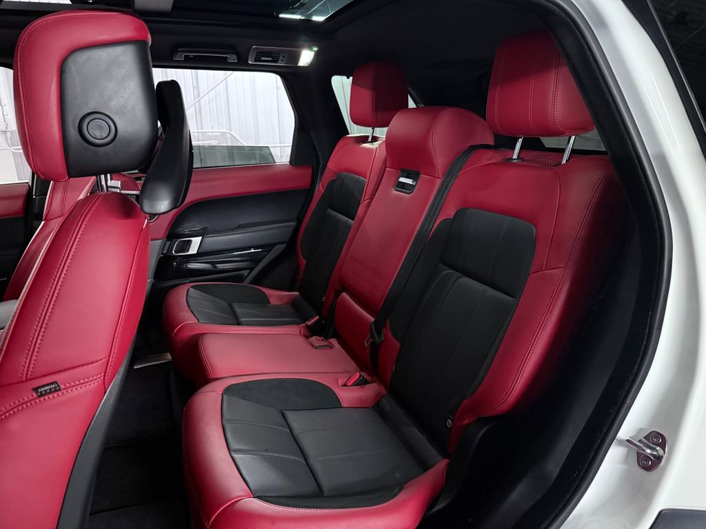 Used 2021 Land Rover Range Rover Sport HST image 21