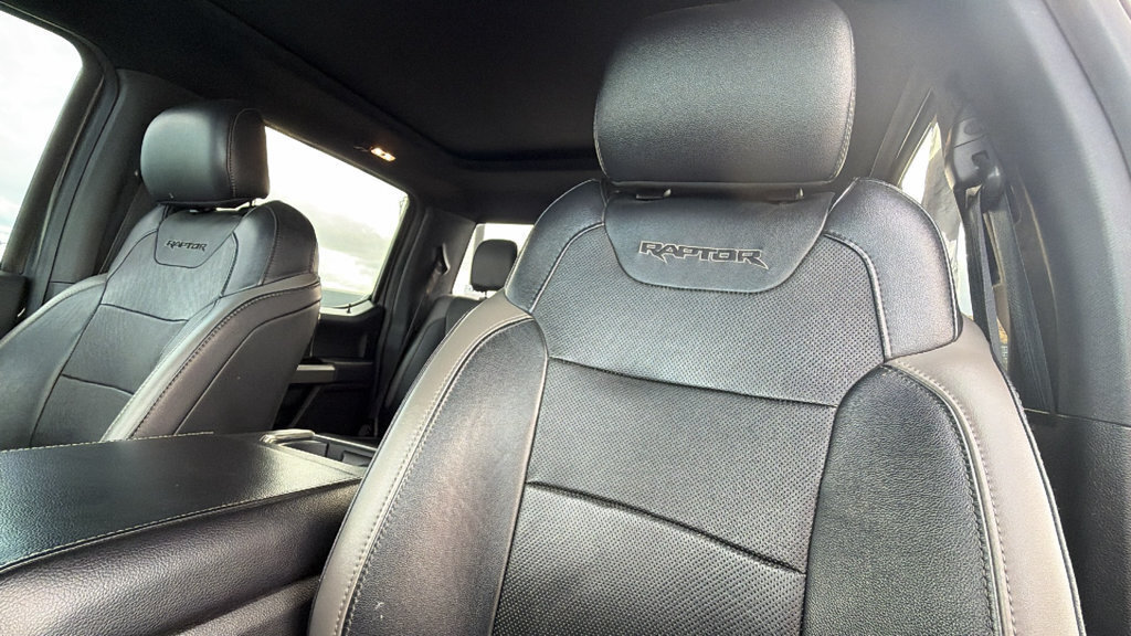 Used 2018 Ford F150 Raptor w/ Equipment Group 802A Luxury AWD/4WD image 11