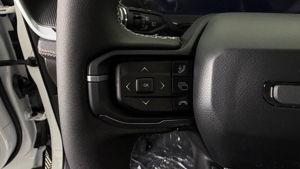 New 2026 Jeep Cherokee Overland AWD/4WD image 17