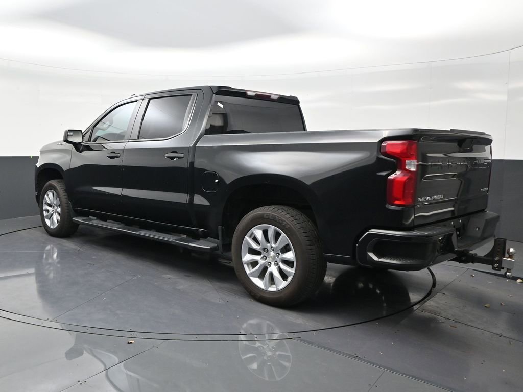 Used 2021 Chevrolet Silverado 1500 Custom RWD image 3