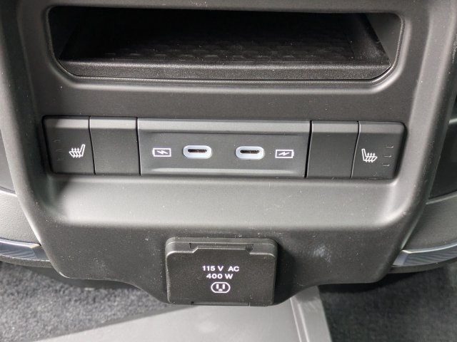 New 2026 RAM 1500 Laramie w/ Night Edition AWD/4WD image 15