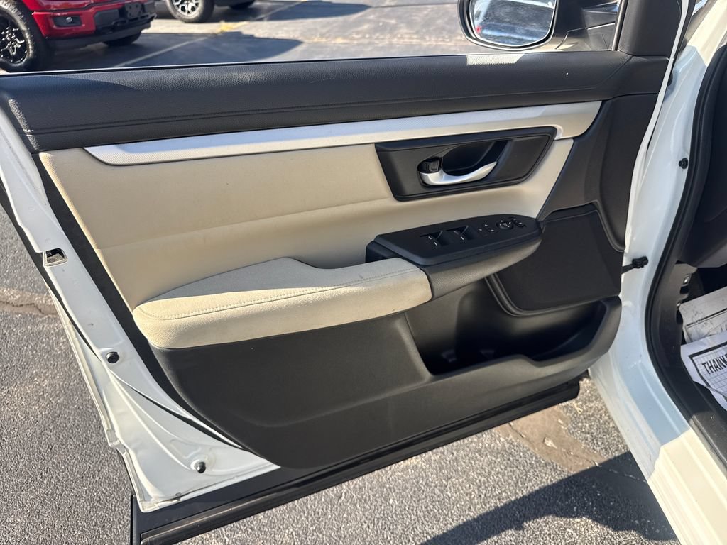 Used 2017 Honda CR-V LX image 26