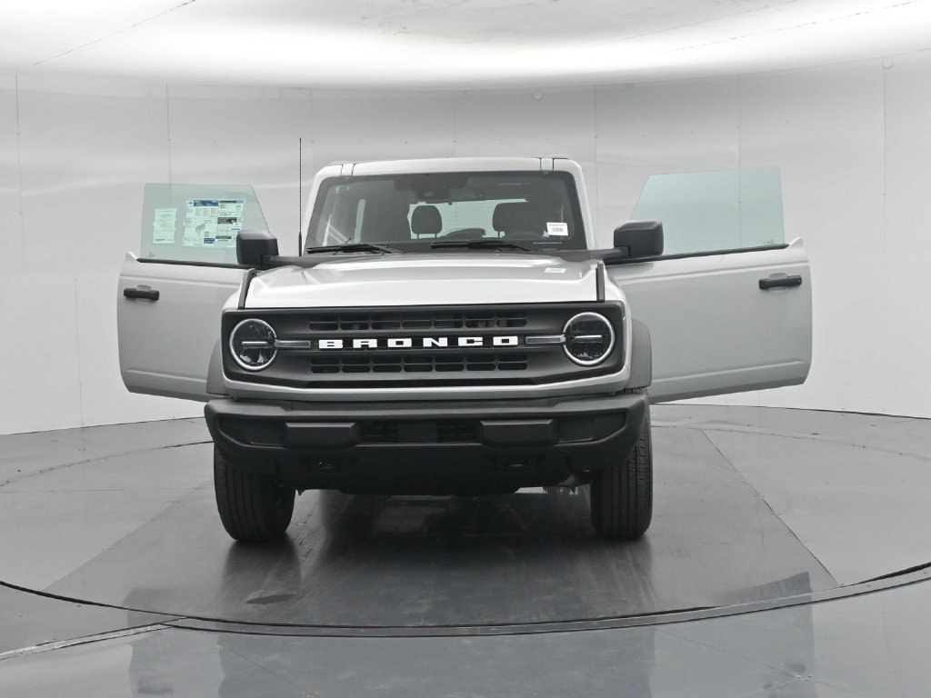 New 2026 Ford Bronco 2-Door AWD/4WD image 28
