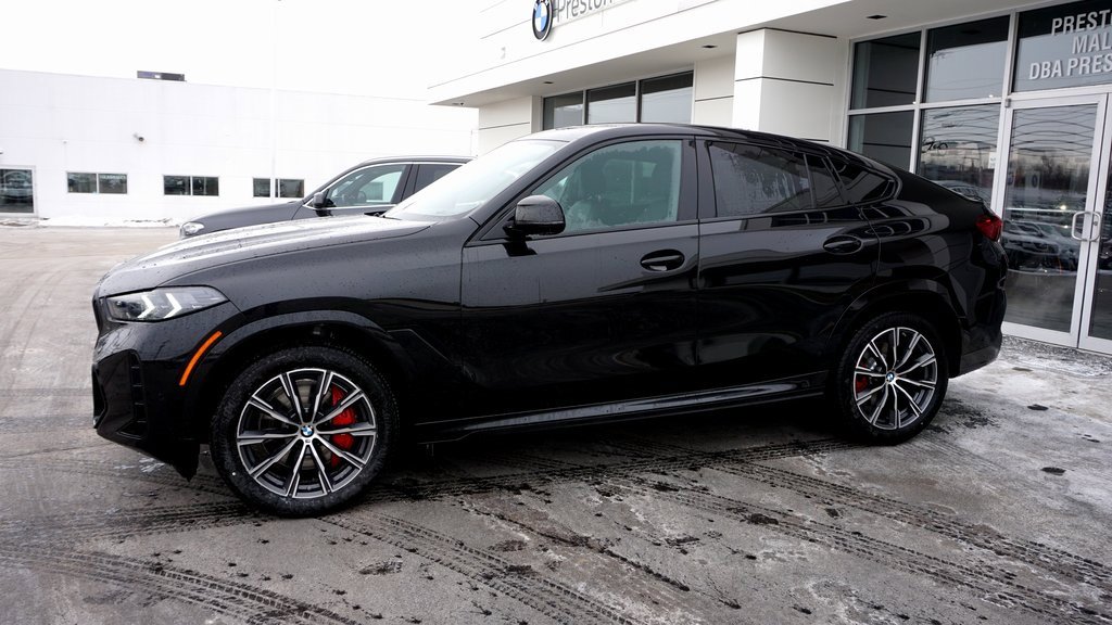New 2026 BMW X6 xDrive40i image 2