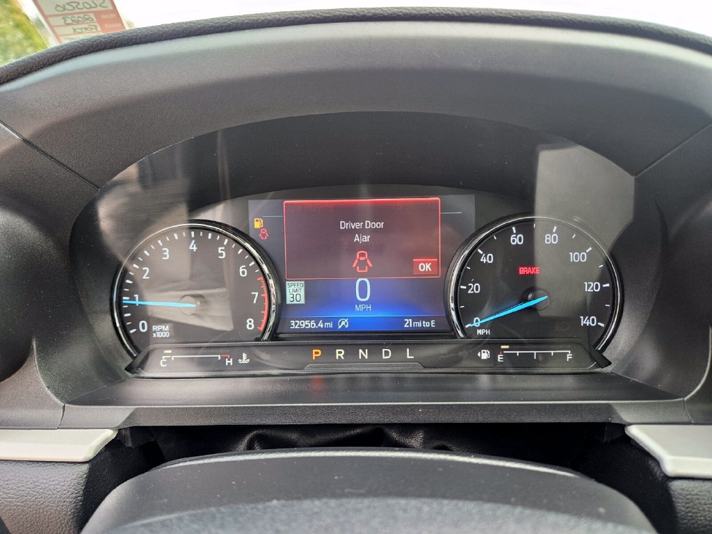 Certified 2023 Ford Explorer XLT w/ Equipment Group 202A AWD/4WD image 32
