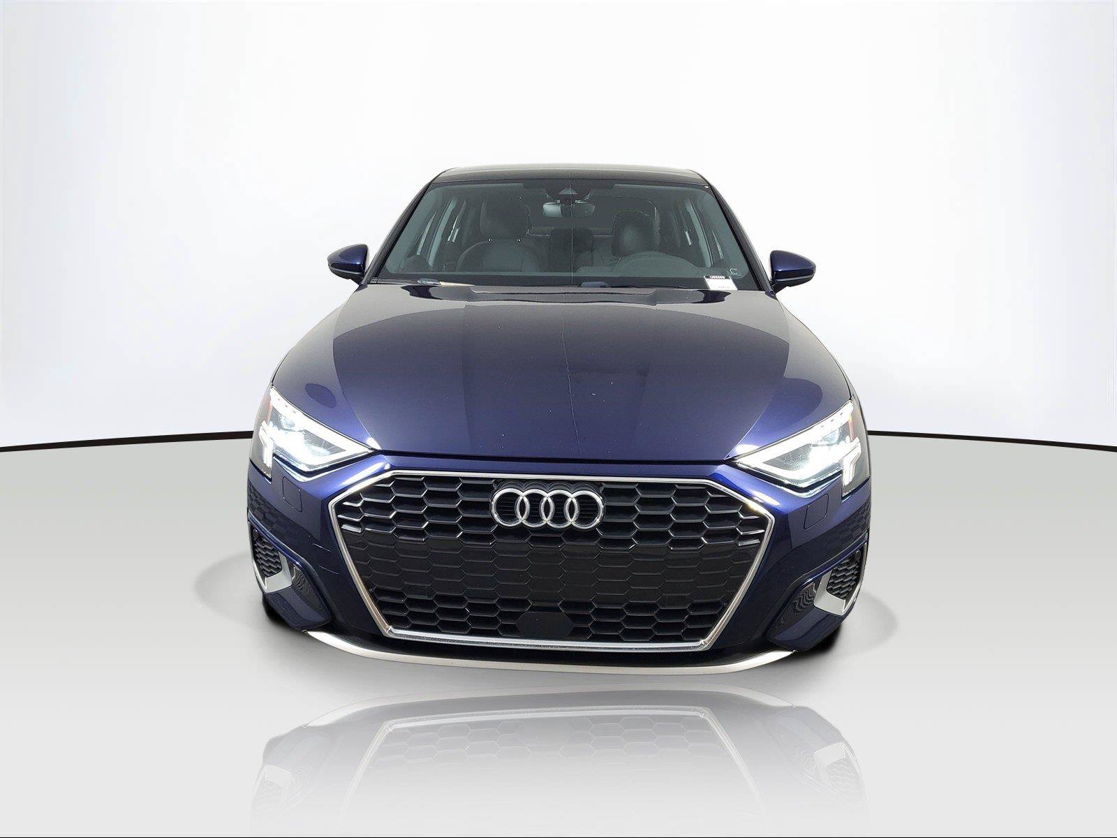 Used 2023 Audi A3 2.0T Premium Plus w/ Premium Plus Package FWD image 2