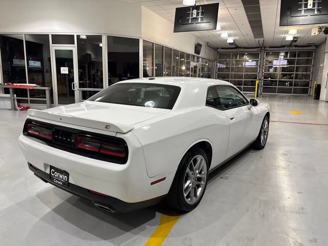 Used 2022 Dodge Challenger GT AWD/4WD image 8