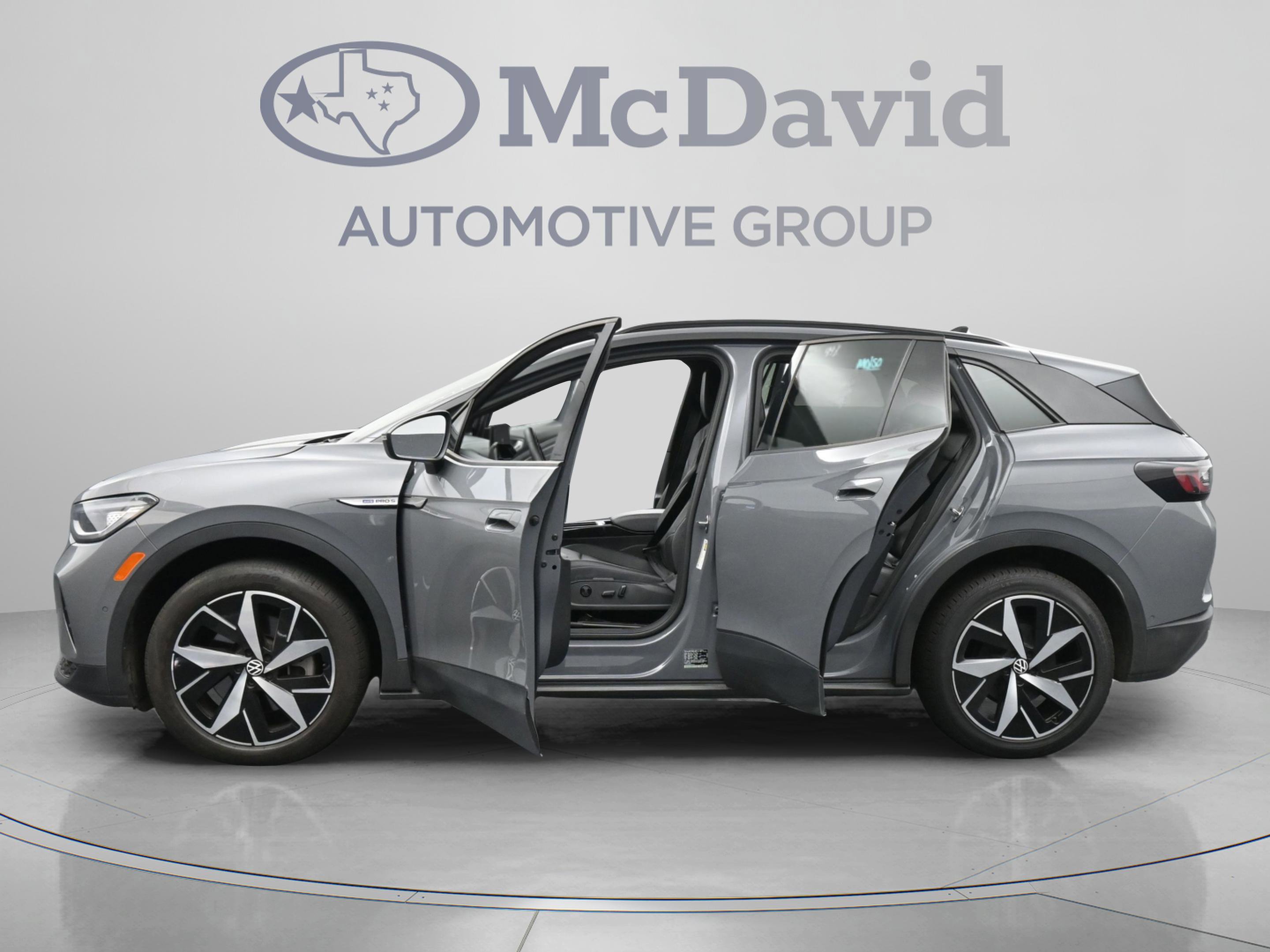 Used 2023 Volkswagen ID.4 Pro S AWD/4WD image 40