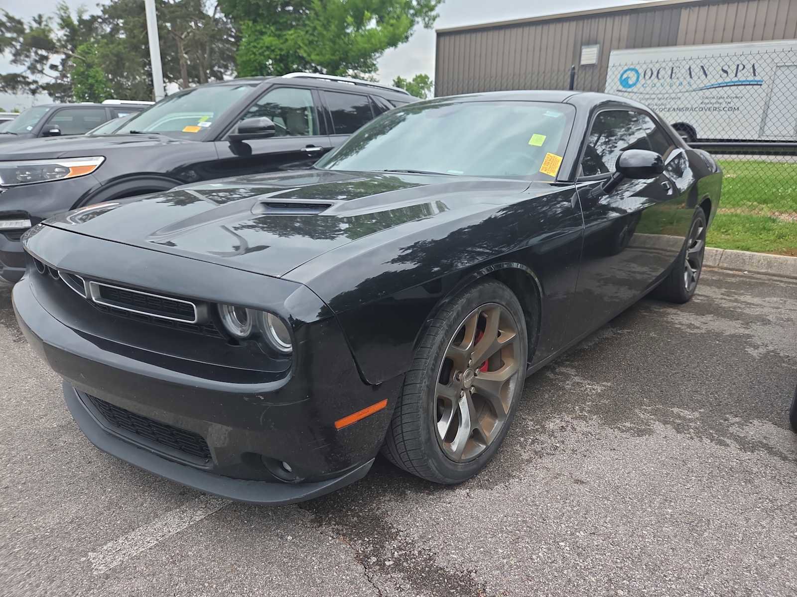 Used 2015 Dodge Challenger SXT Plus w/ Sound Group II RWD image 9