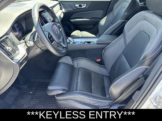 Used 2024 Volvo S60 B5 Plus w/ Climate Package AWD/4WD image 10