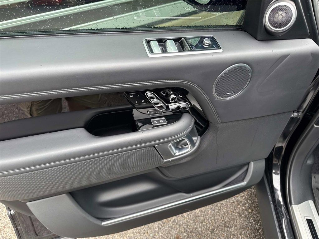 Certified 2021 Land Rover Range Rover SV Autobiography Dynamic image 21