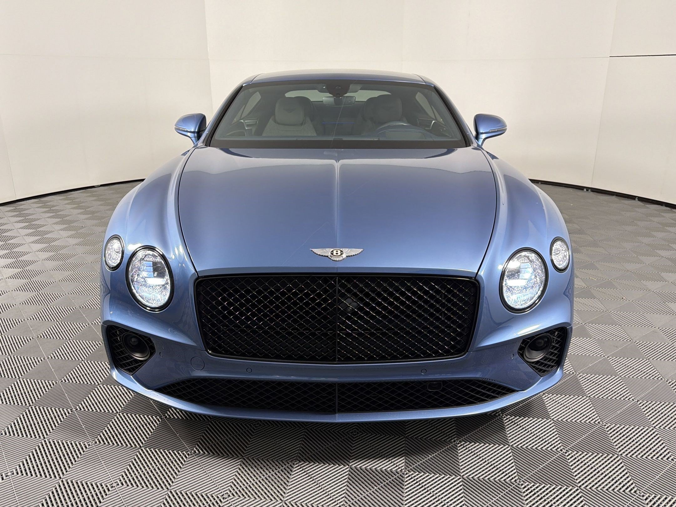 Used 2020 Bentley Continental GT V8 First Edition AWD/4WD image 6