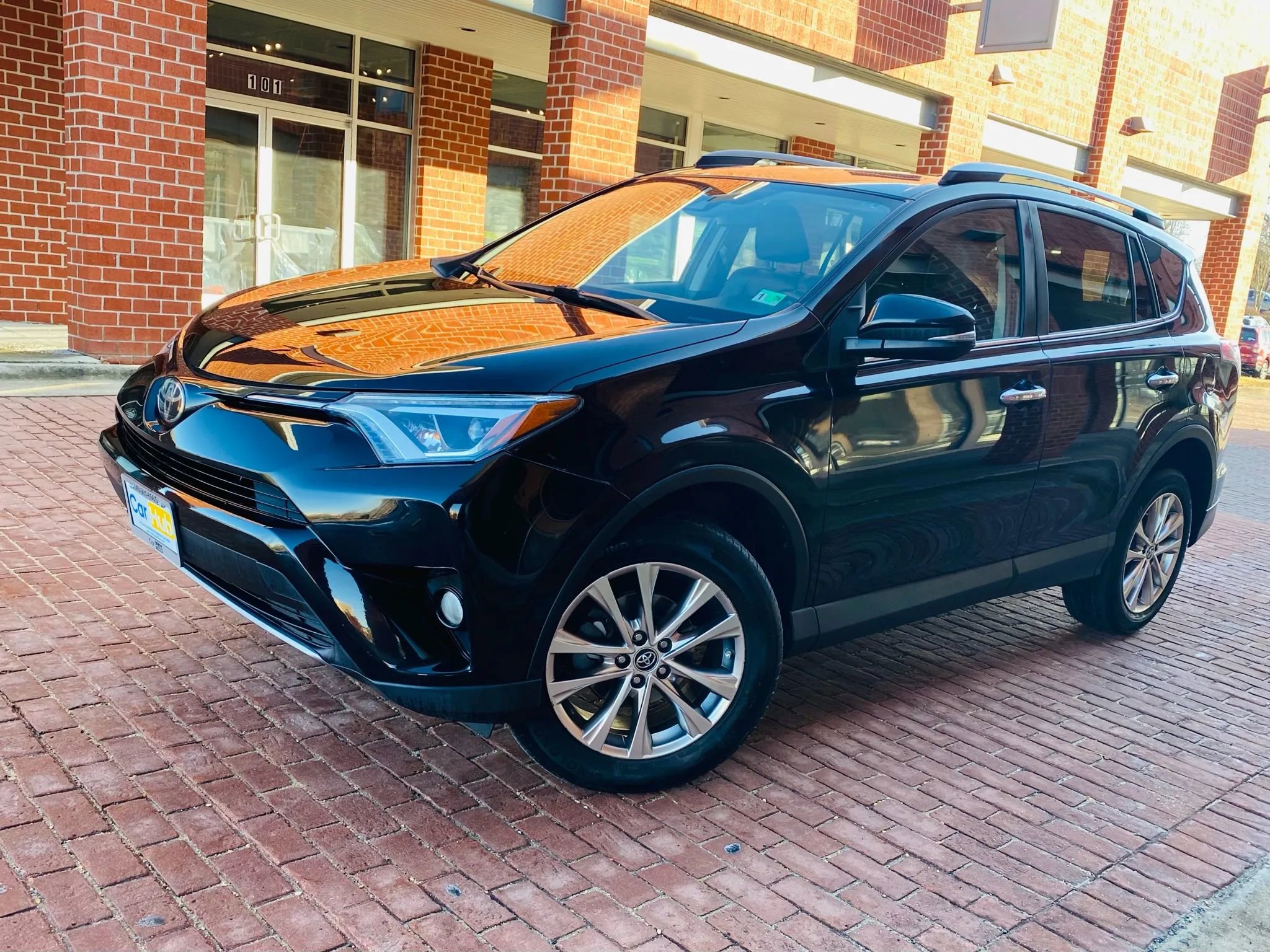Used 2018 Toyota RAV4 Limited w/ All Weather Liner Package image 3